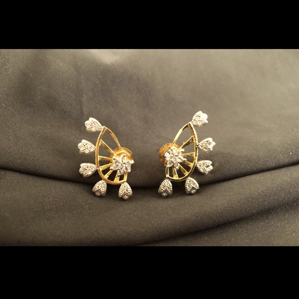 Ear rings